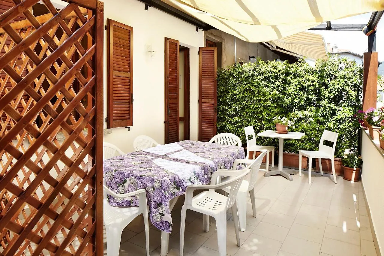 Beb I Portici Bed & Breakfast Cernobbio Italy